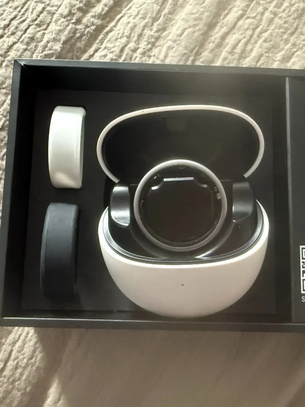 Men's Qalo smart ring- Size 11